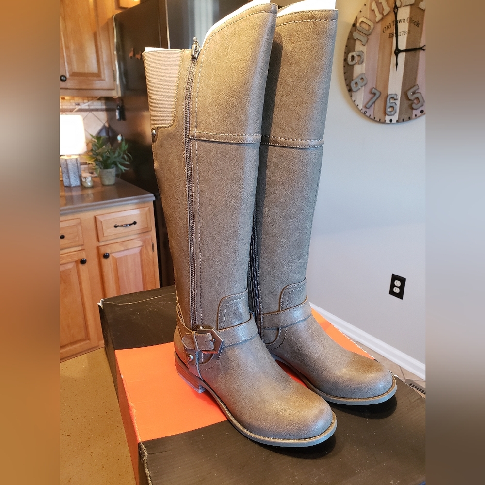 Gray G By Guess Boots